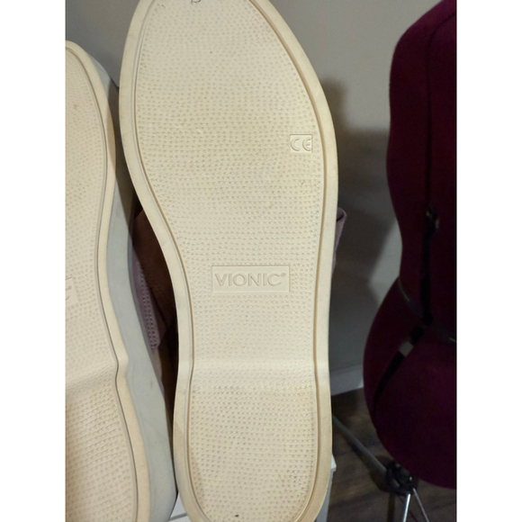 Vionic Azalea Slide Mauve - Picture 4 of 6